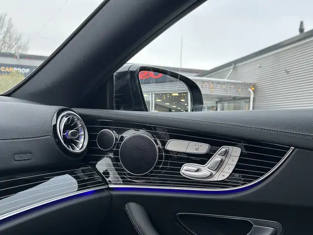 Mercedes-Benz E-Class view 10