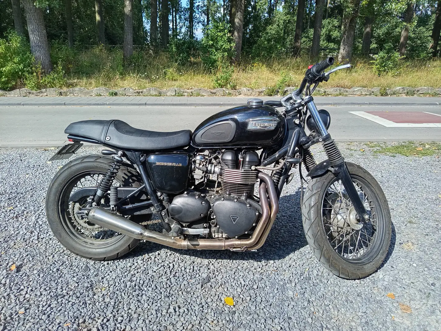 Triumph Bonneville T100 Zwart - 2
