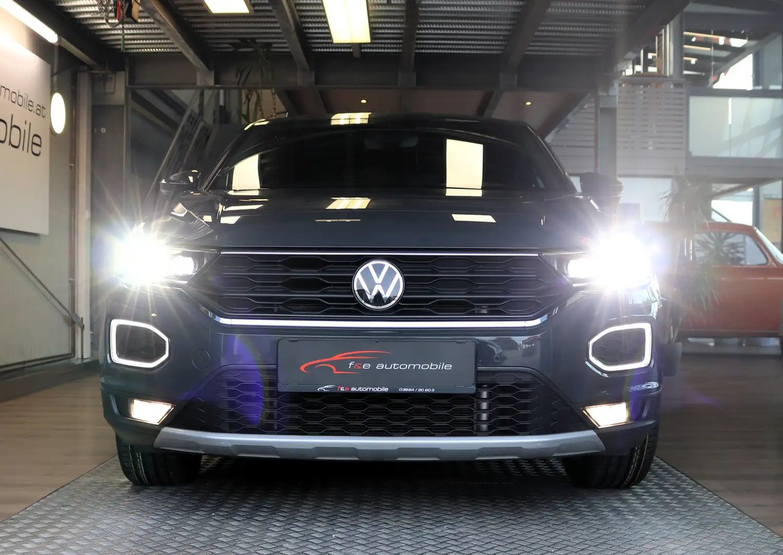 Volkswagen T-Roc Style 4Motion 2,0 TDI Blau - 2