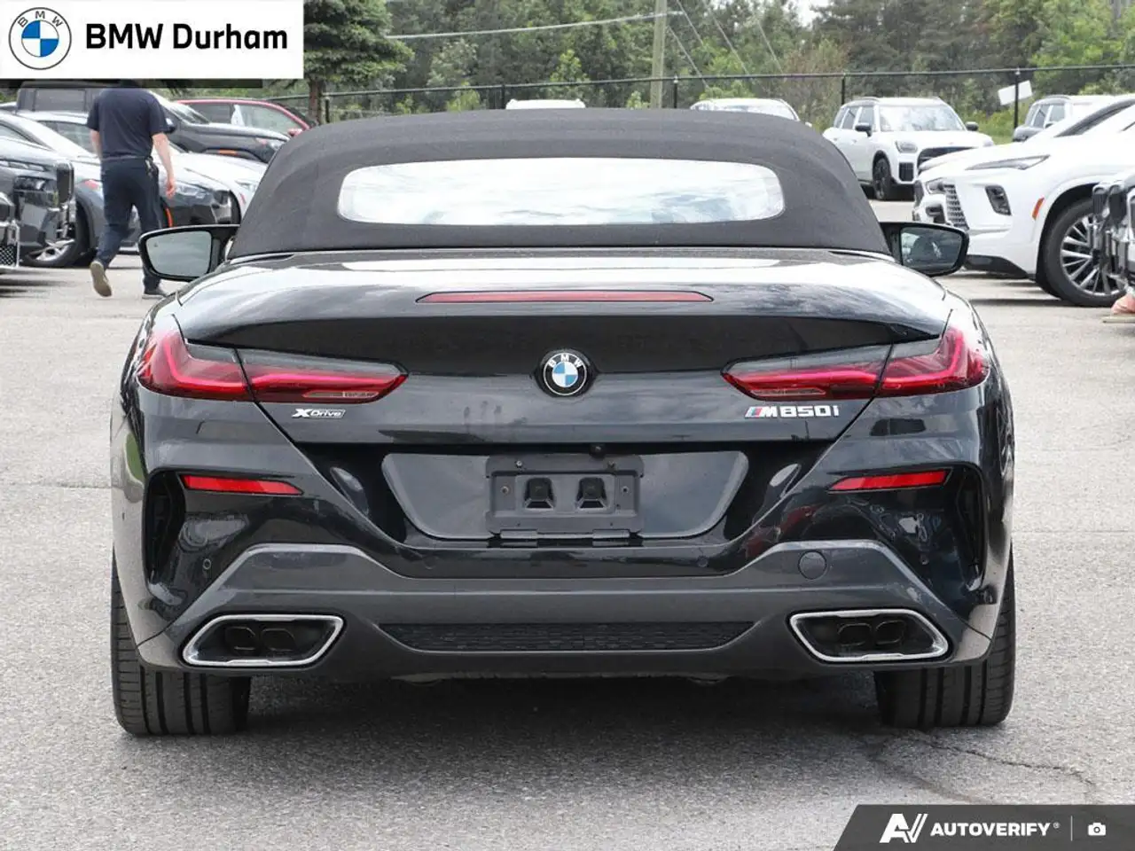BMW 8 Series снимка BMW 8 Series