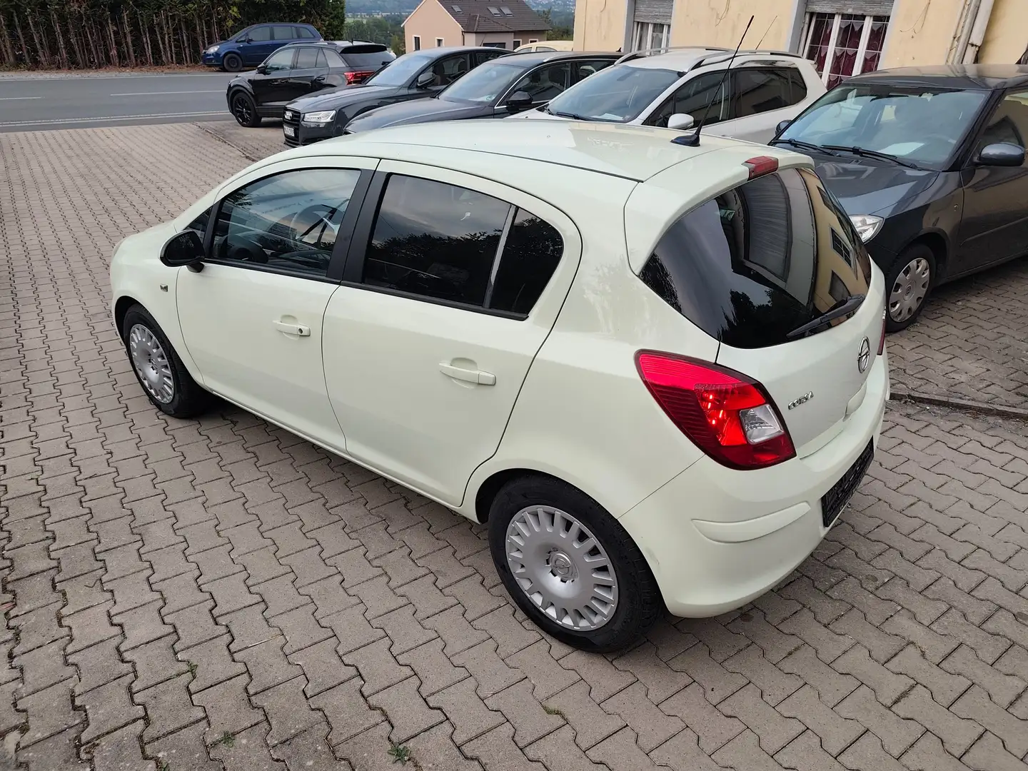Opel Corsa 1.4 /100PS/Navi/Klima/Lenkrad&Sitzhzg/Tempomat/ESP Weiß - 2