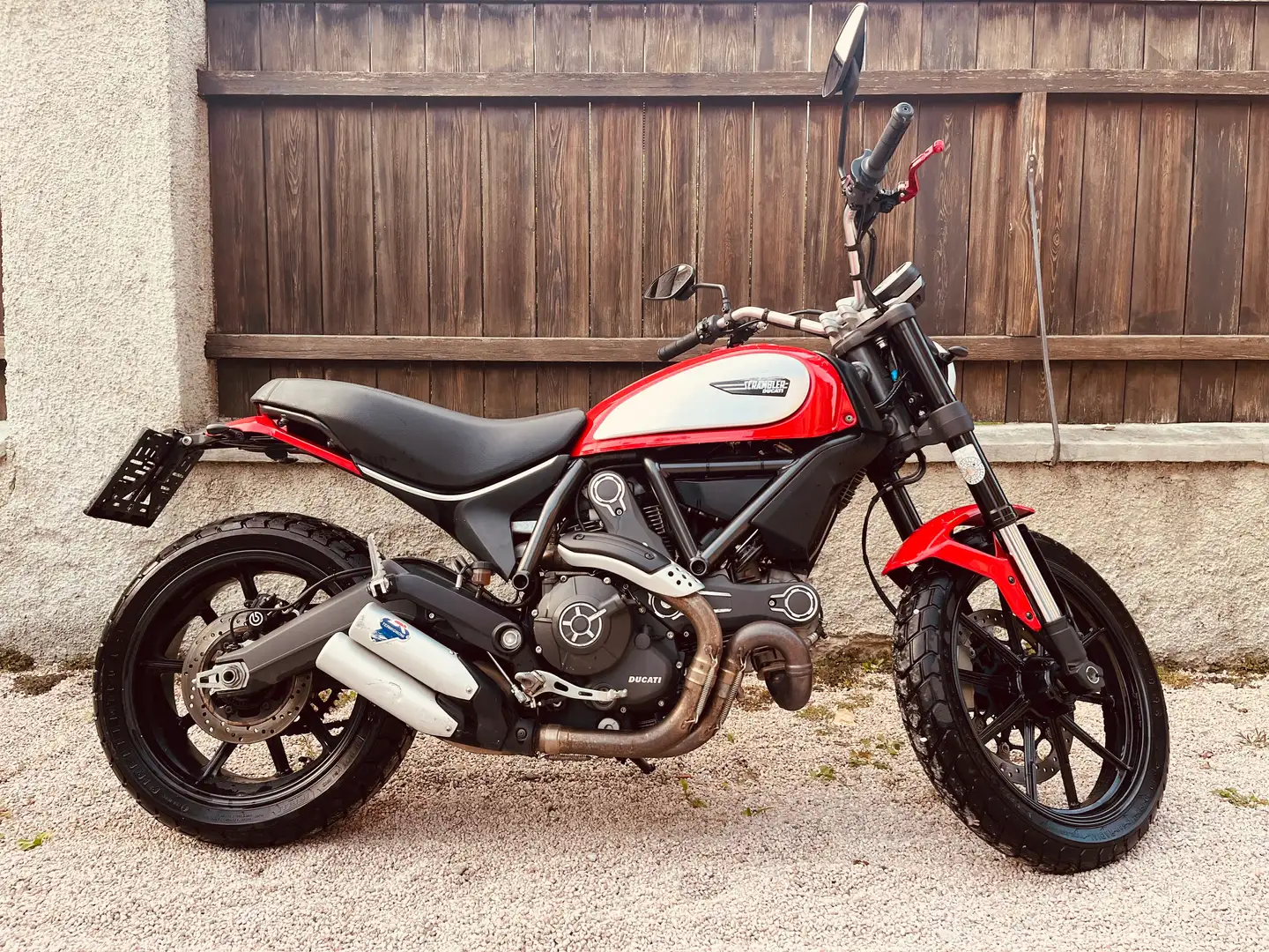 Ducati Scrambler Rot - 2