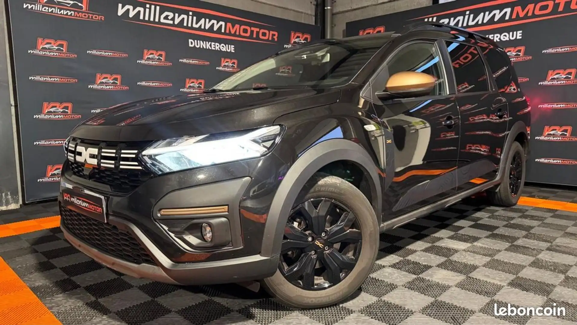 Dacia Jogger extreme 1.0 eco g 100 cv 7 places garantie constructeur 10-2026 Noir - 1