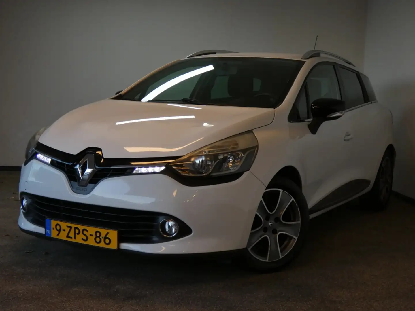 Renault Clio Estate 0.9 TCe Night&Day Blanco - 1