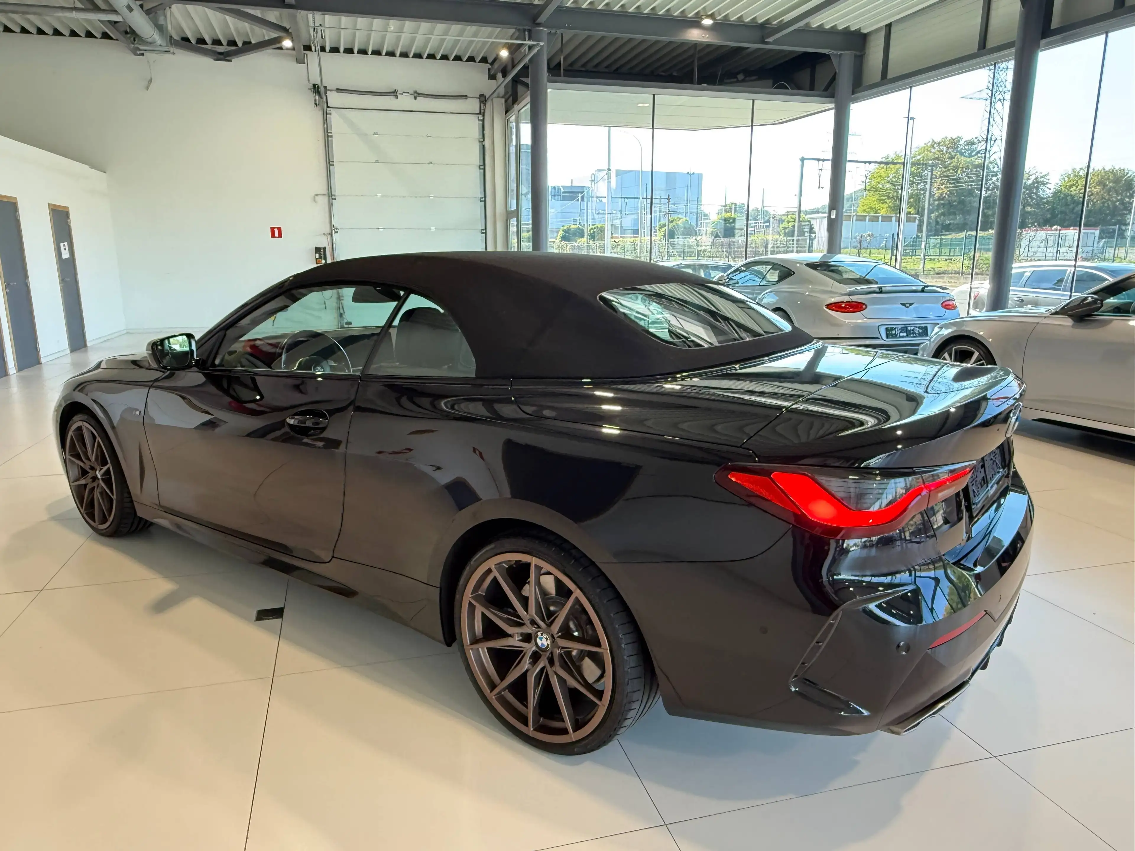 BMW 440 Cabrio M440i XDRIVE - NEW MODEL - PACK M - 44.000 KM - TVA DEDUCTIBLE - A VOIR — photo 6