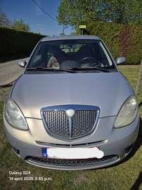 Ypsilon 1.4 Hatchback