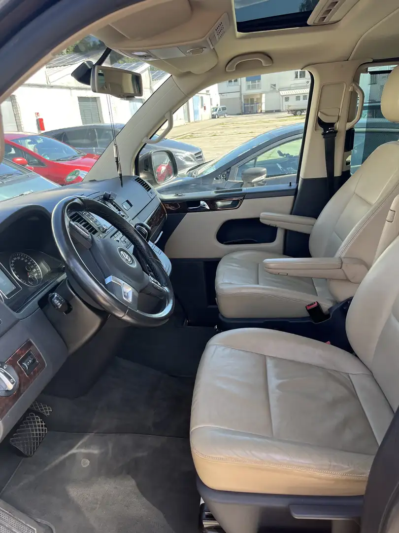 Volkswagen T5 Multivan Highline Autm. - 1