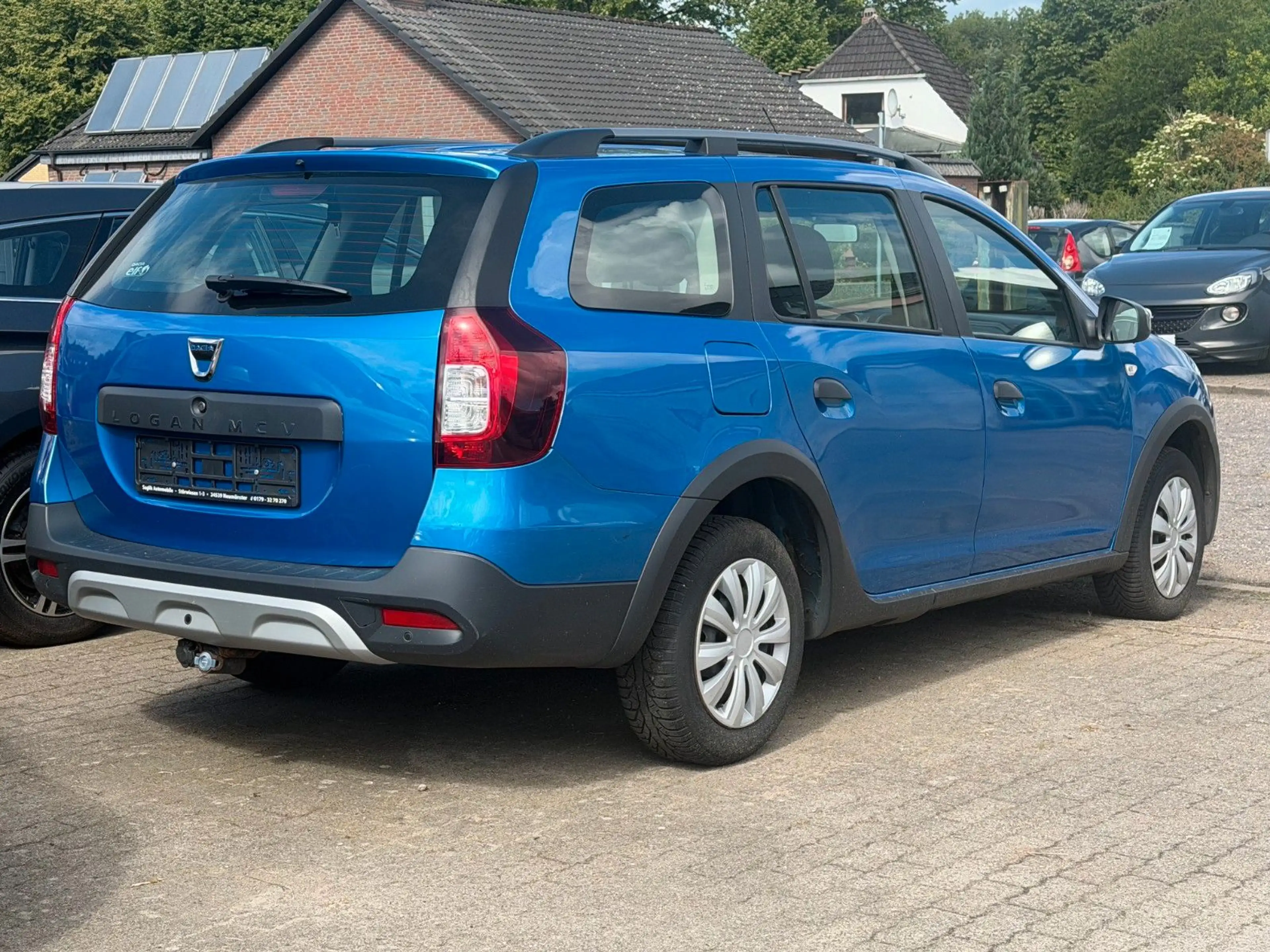 Dacia Logan MCV II Kombi Stepway — photo 5