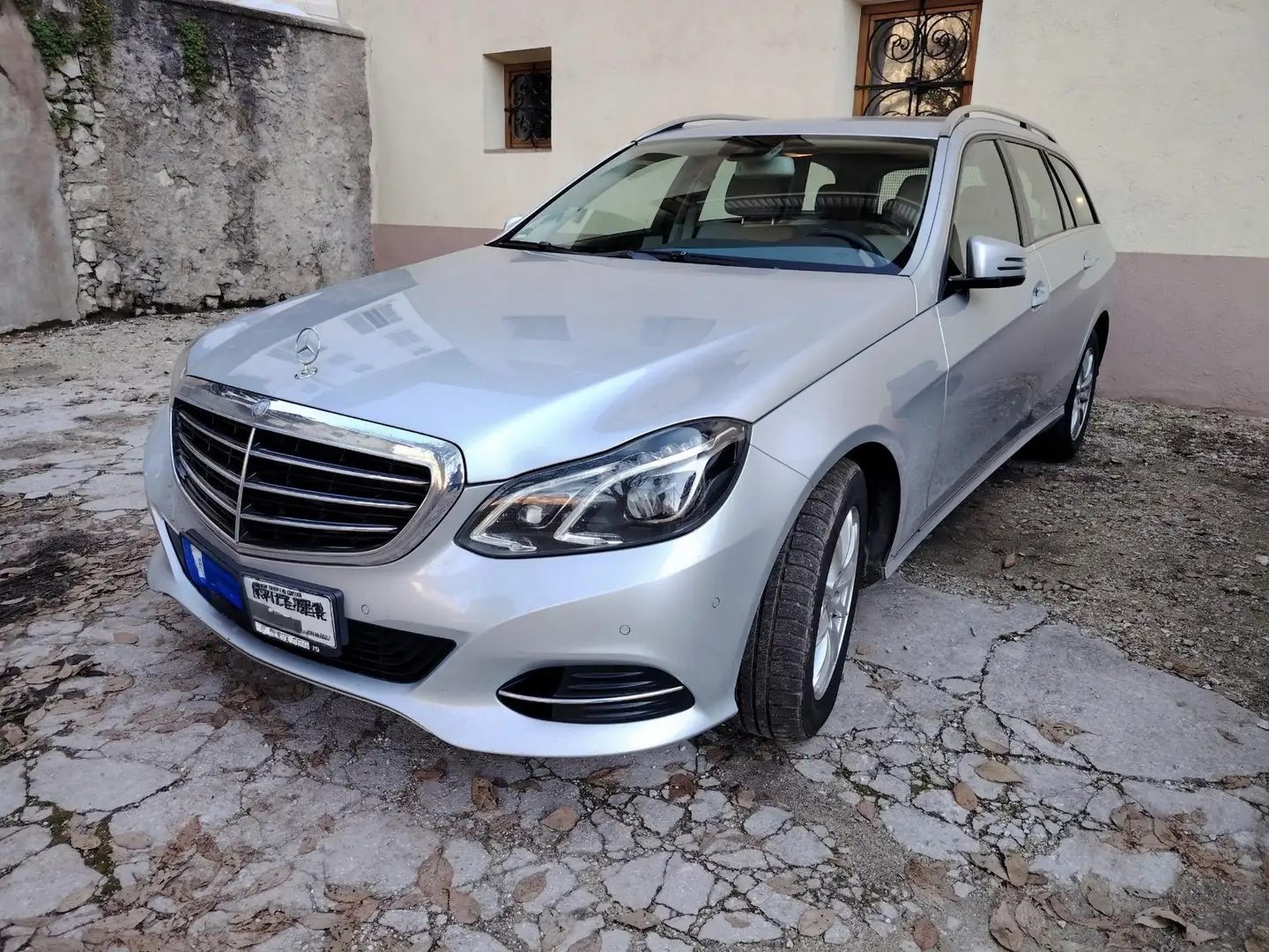 Mercedes-Benz E 200 SW bt Business auto - 1