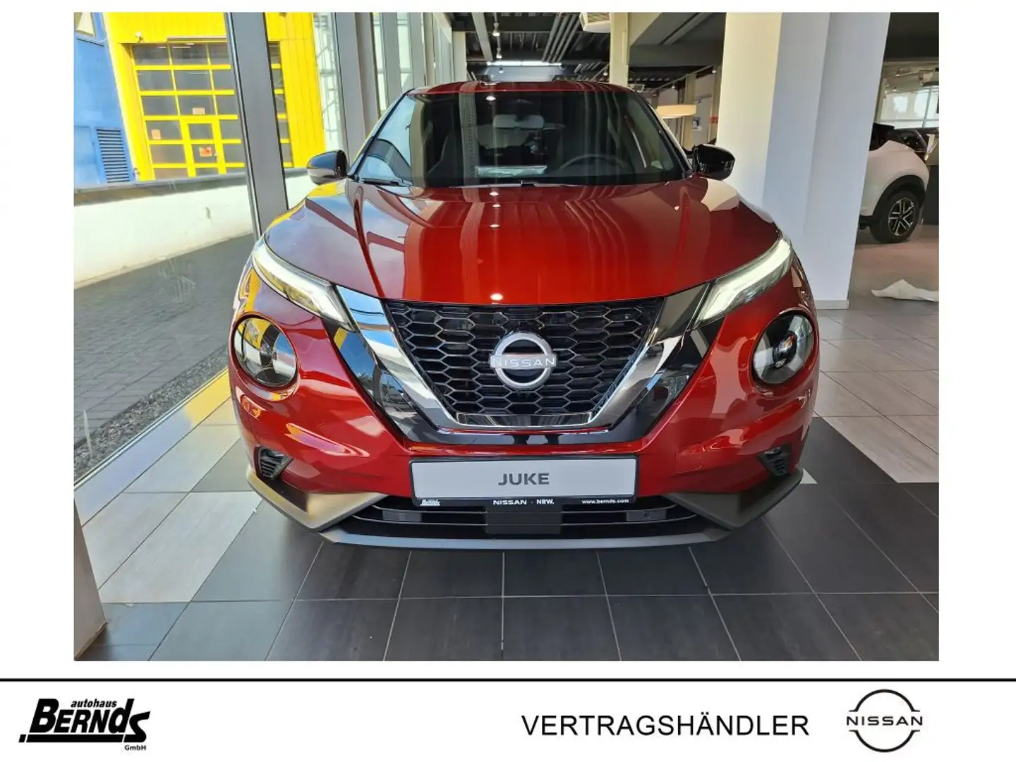 Nissan Juke 1.0 DIG-T DCT N-Connecta - Winter-Paket, AUTOMATIK Rouge - 2