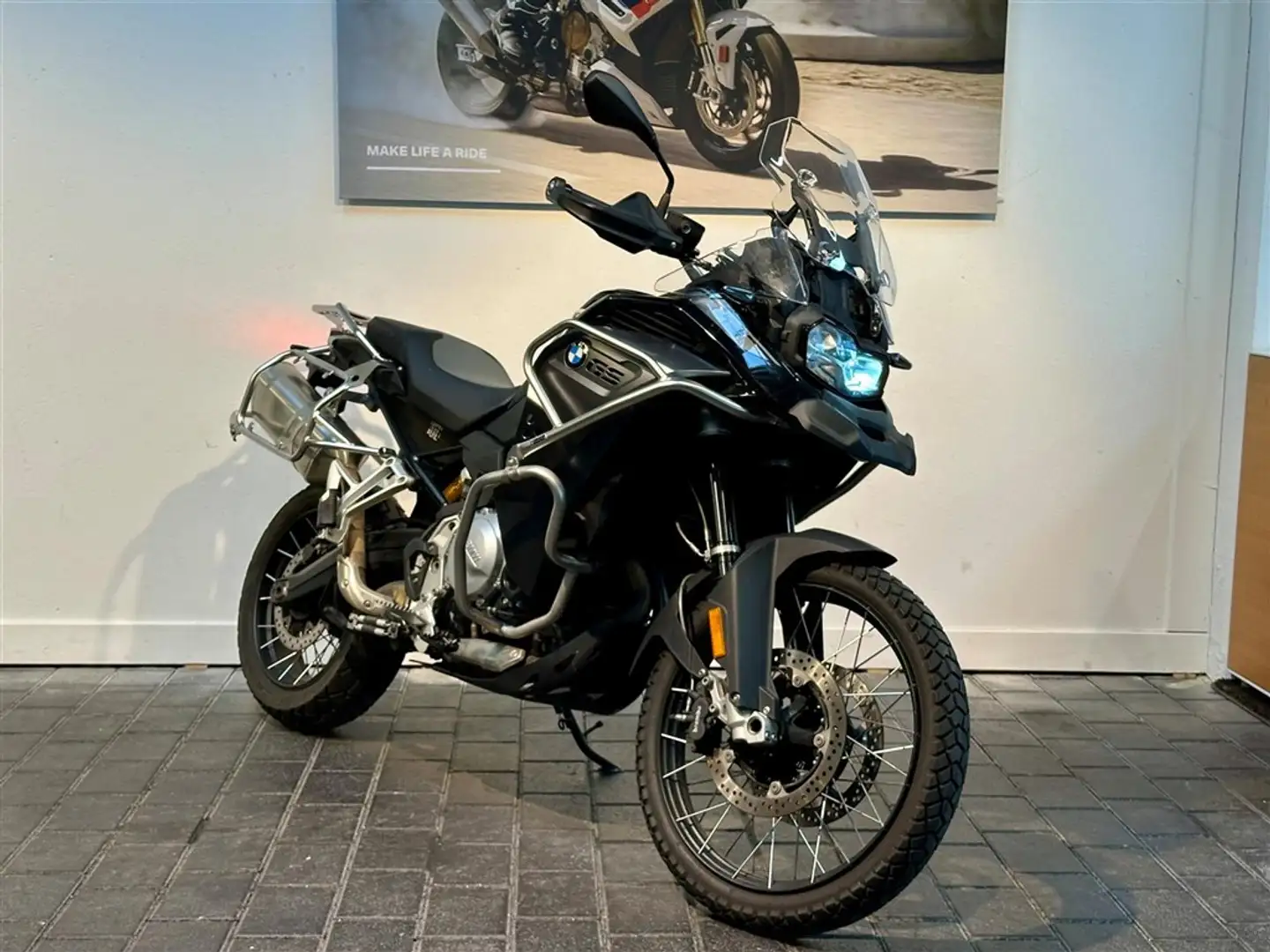 BMW F 850 GS Adventure 0 Siyah - 1