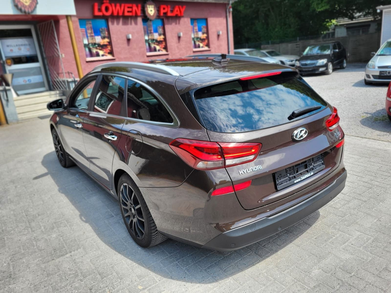 Hyundai i30 cw / LPG — photo 6