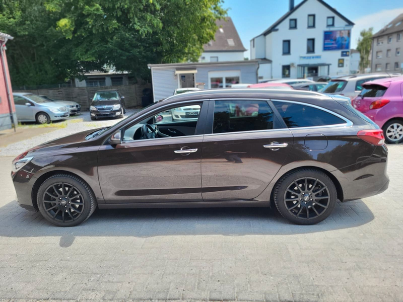 Hyundai i30 cw / LPG — photo 3