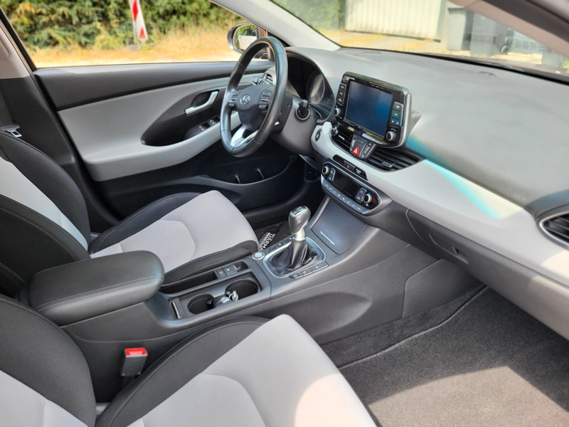 Hyundai i30 cw / LPG — photo 18