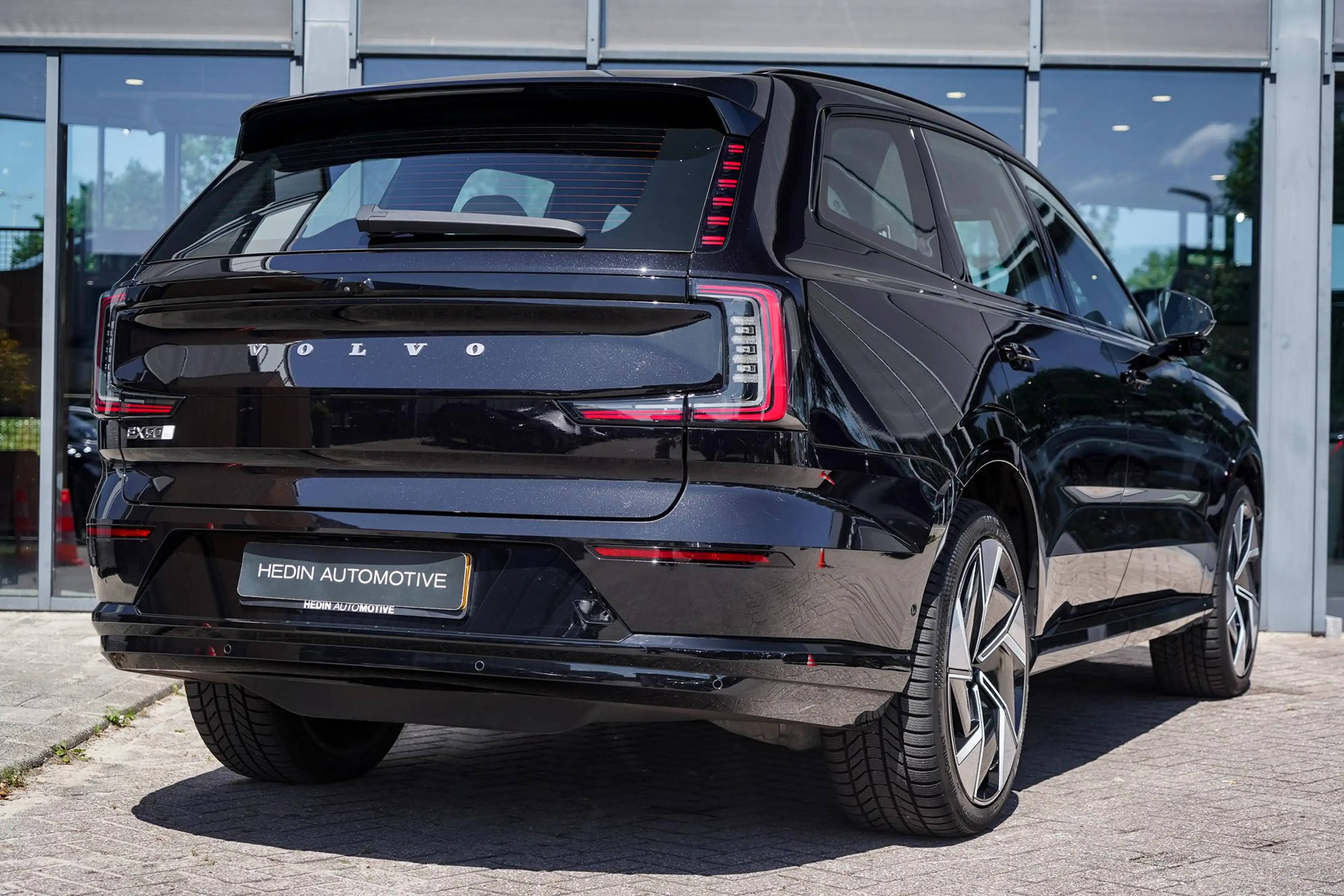 Volvo EX90 Twin Motor Performance Ultra 7p. 111 kWh | Bowers — photo 4