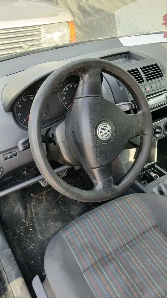Volkswagen Polo Citadine 3 portes — photo 7