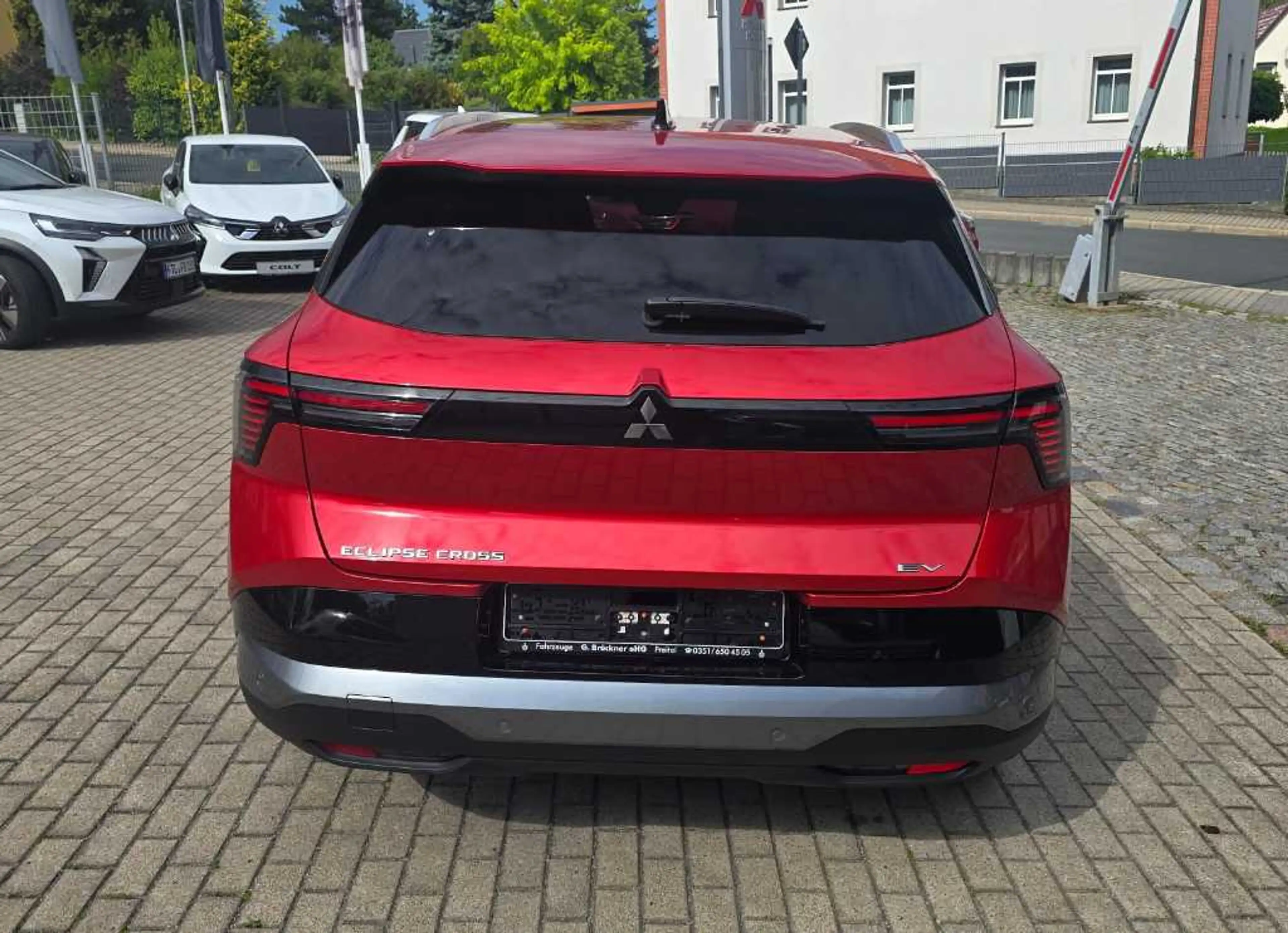Mitsubishi Eclipse Cross Diamant TOP 87 kWh (22kW) — photo 11
