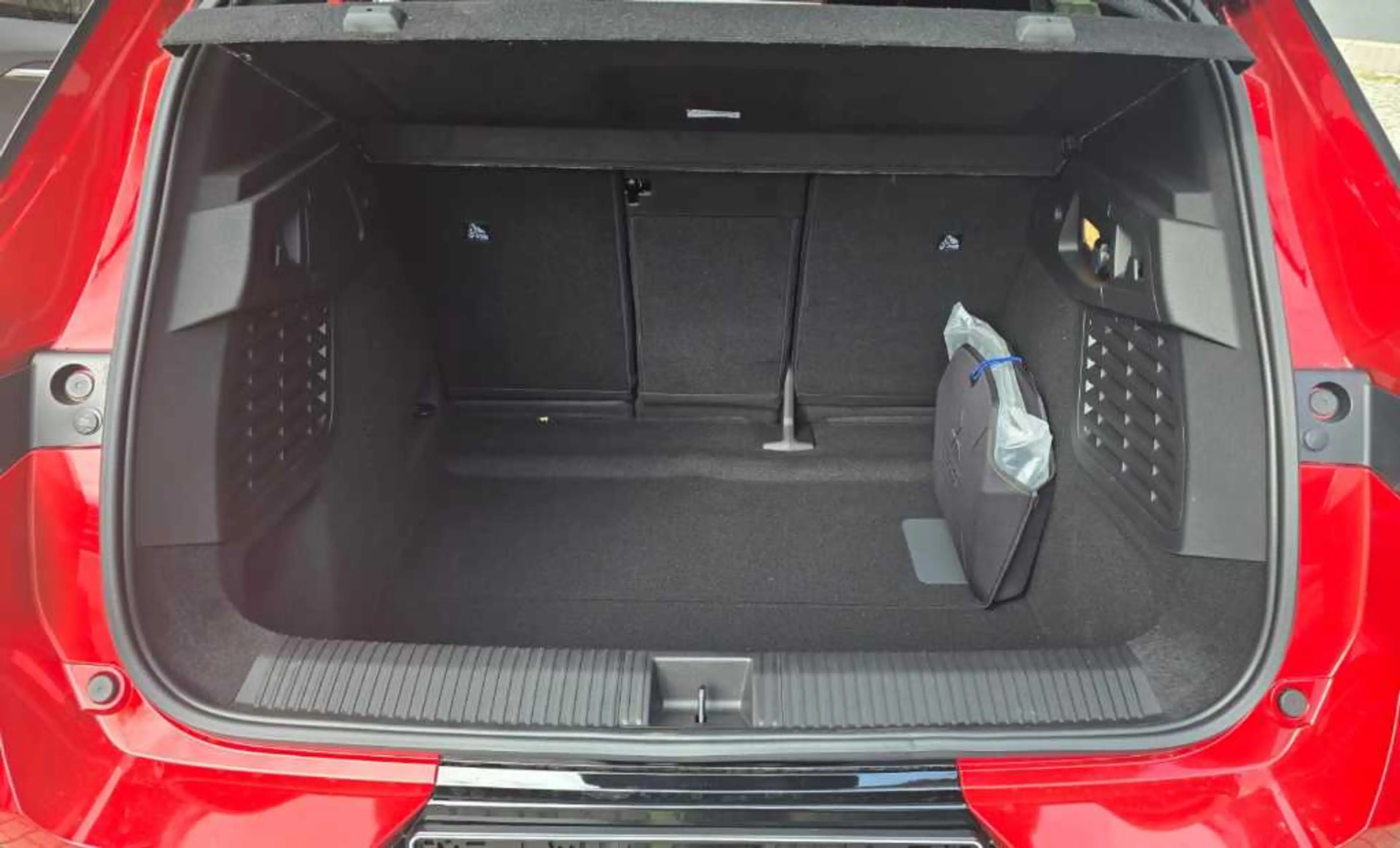 Mitsubishi Eclipse Cross Diamant TOP 87 kWh (22kW) — photo 12