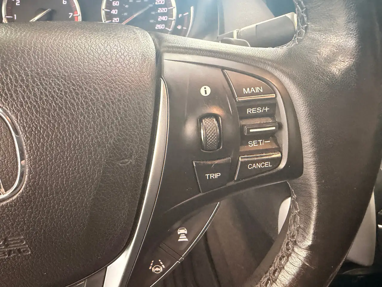 Acura TLX fotografie Acura TLX