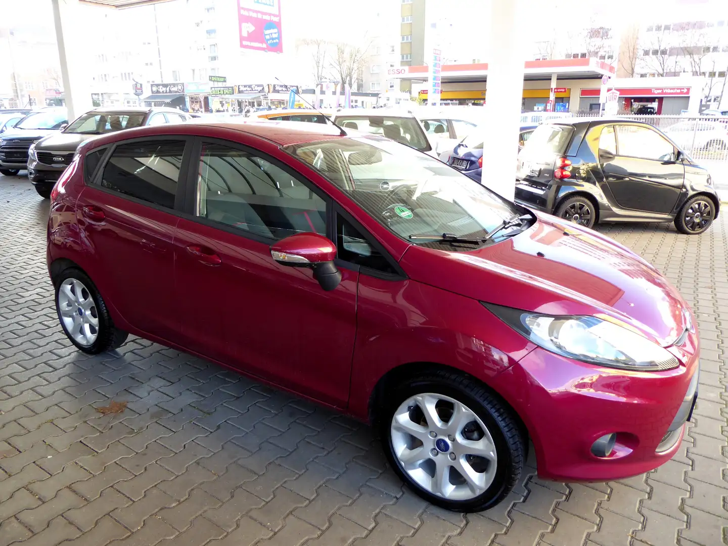Ford Fiesta 1.25  ChampionsEdition Rouge - 2