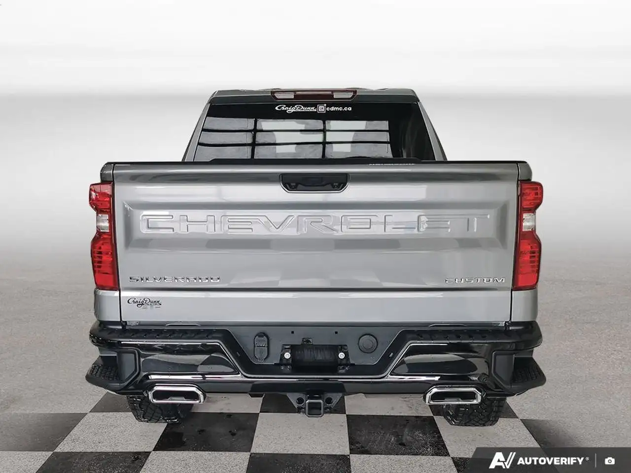 Chevrolet Silverado 1500 снимка Chevrolet Silverado 1500
