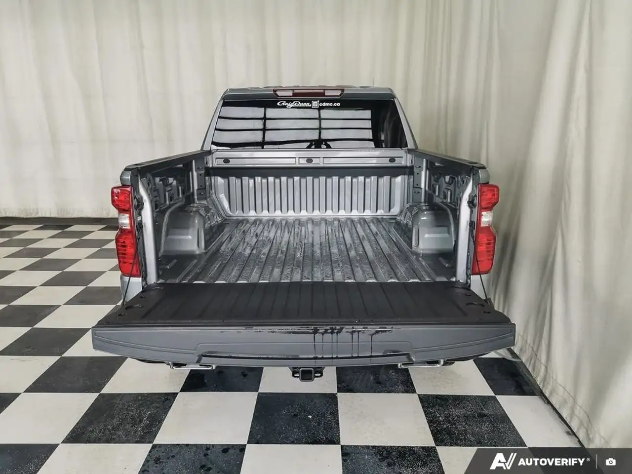Chevrolet Silverado 1500 снимка Chevrolet Silverado 1500