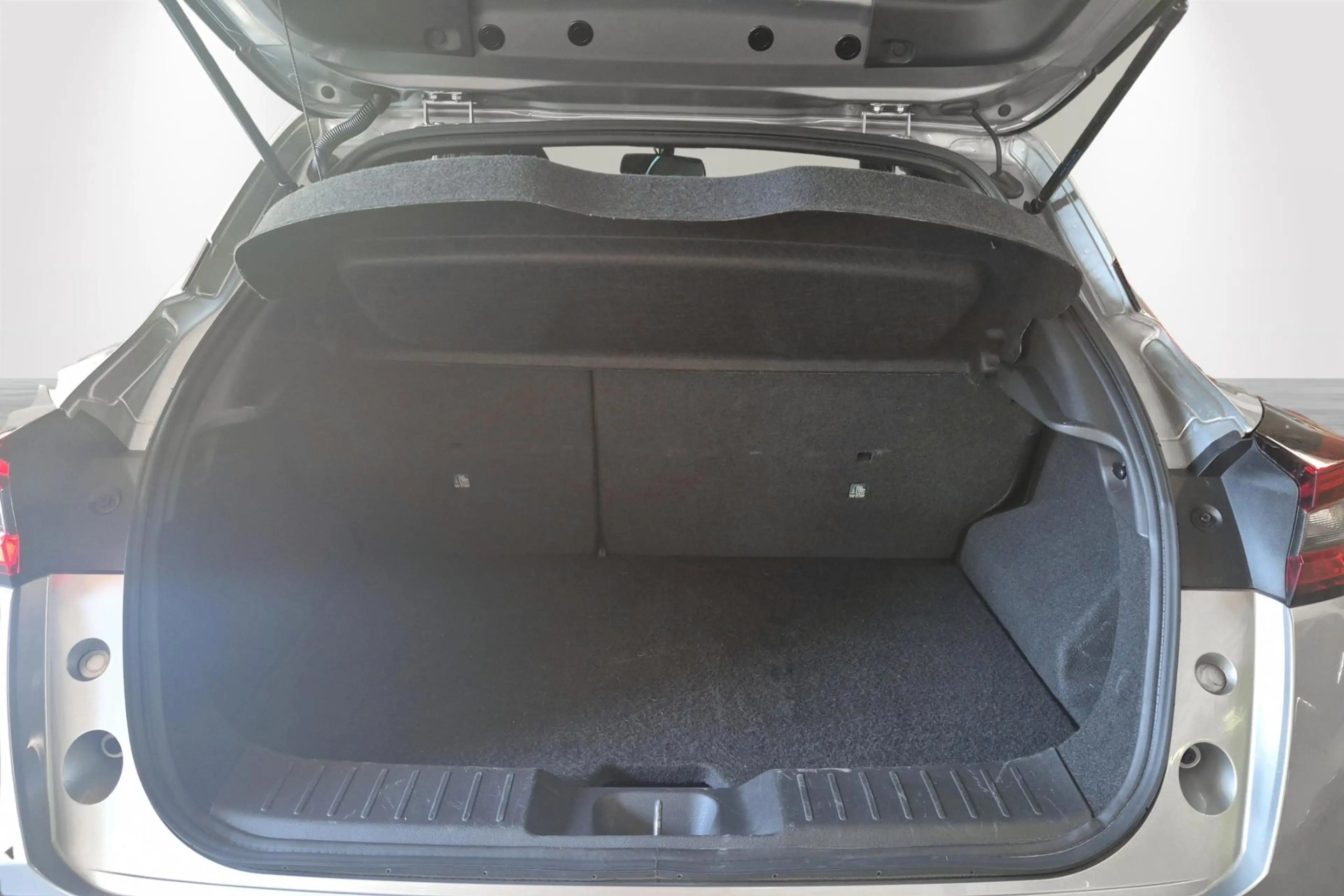 Nissan Juke 1.6 Hybrid 145 N-Connecta Automaat/Apple Carplay e — photo 10