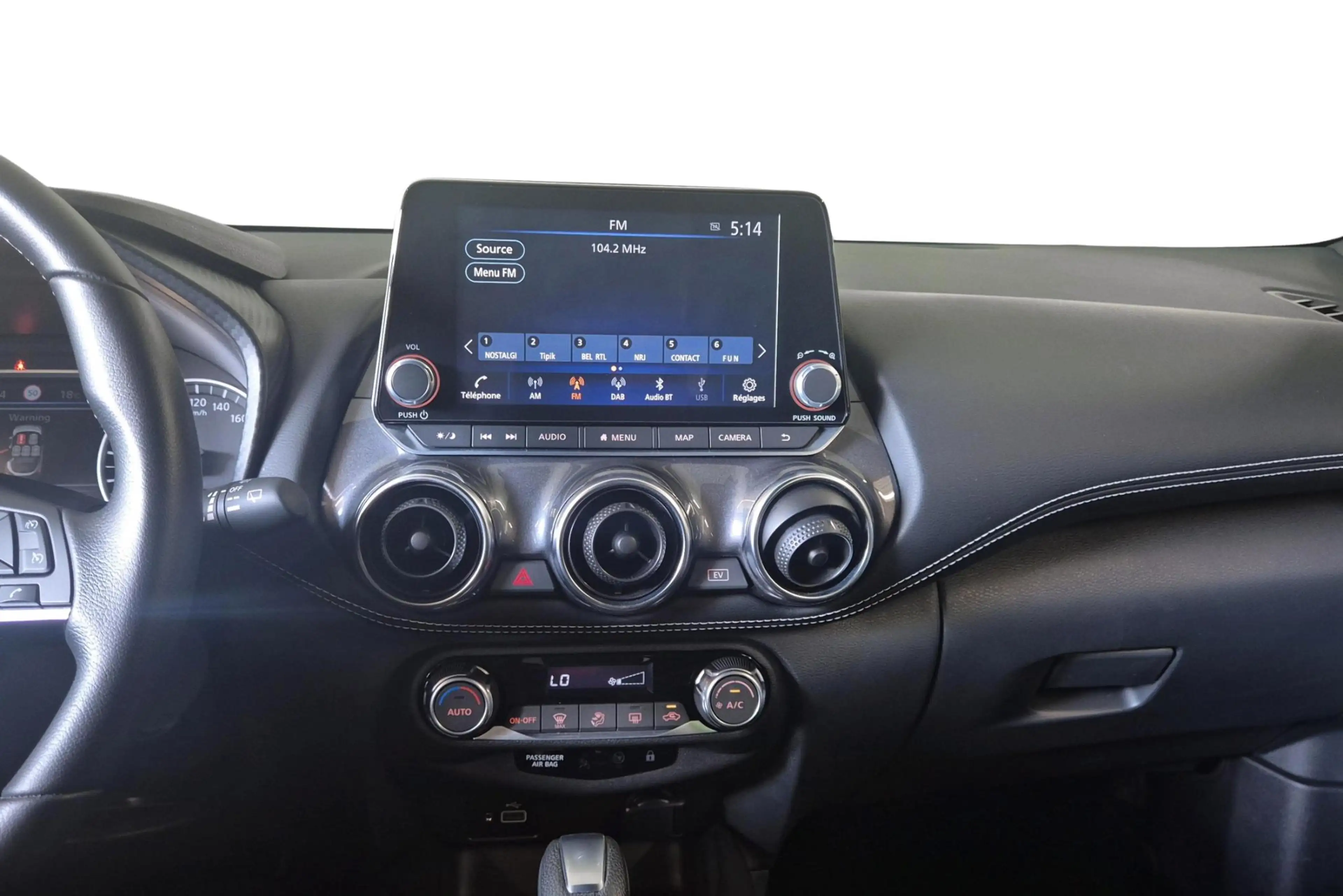 Nissan Juke 1.6 Hybrid 145 N-Connecta Automaat/Apple Carplay e — photo 13