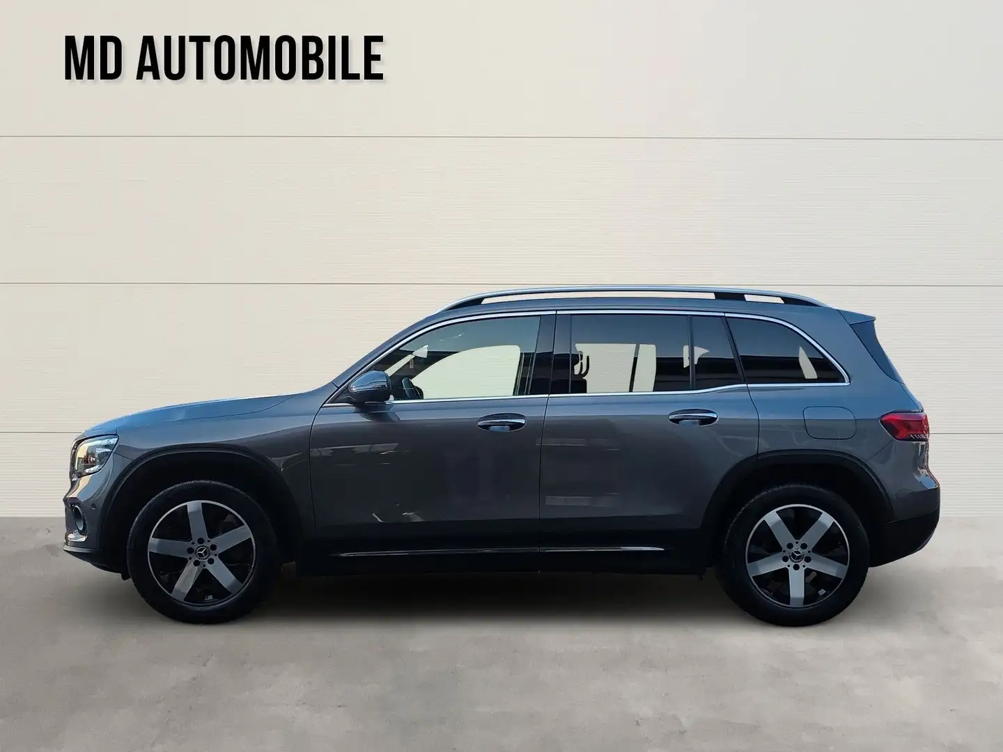 Mercedes-Benz GLB 200 d Progressive Panorama-Dach LED Grau - 2