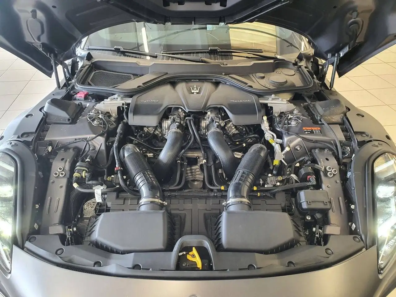 Maserati GranTurismo 2024