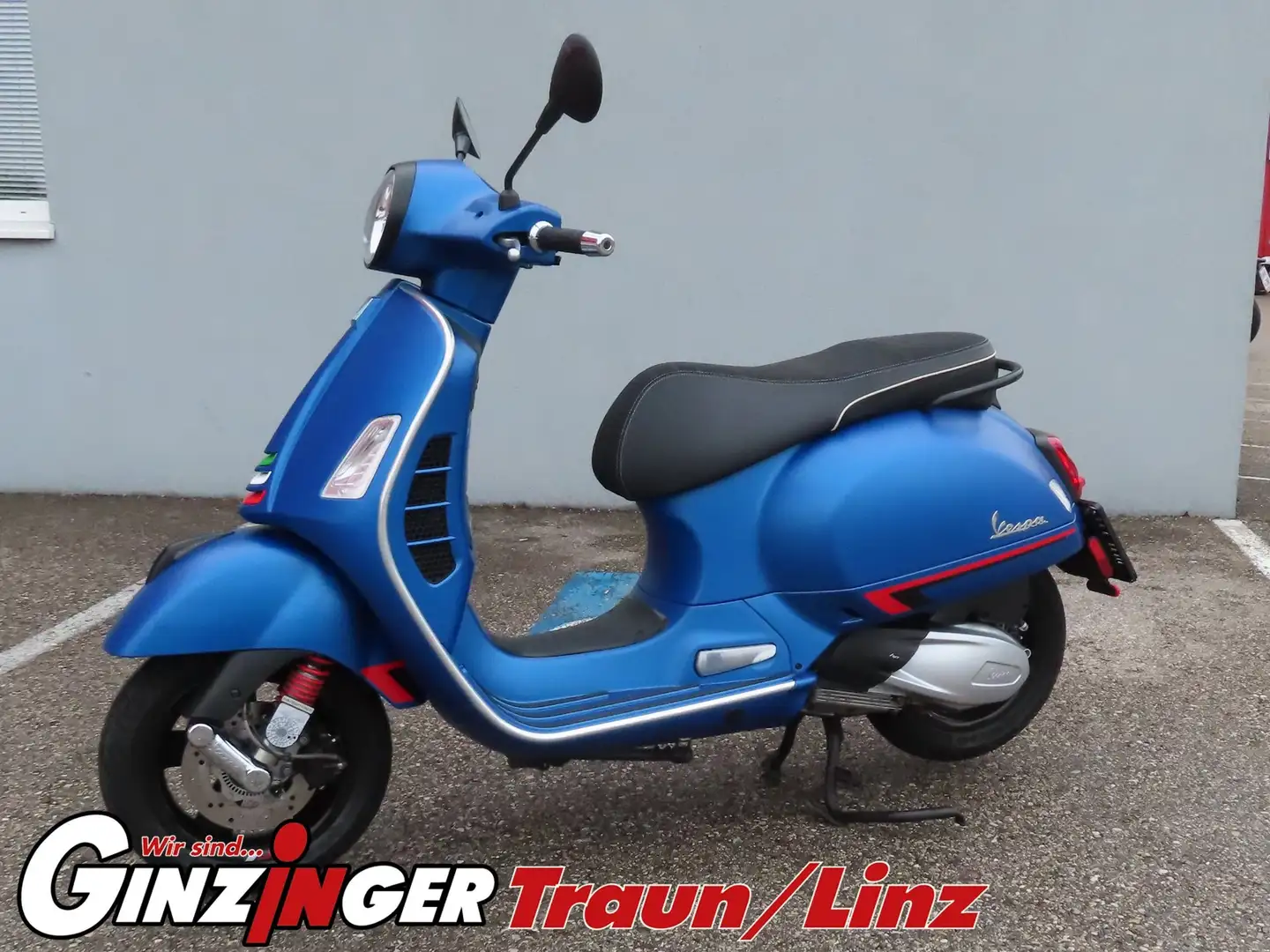 Vespa GTS 300 Blau - 2
