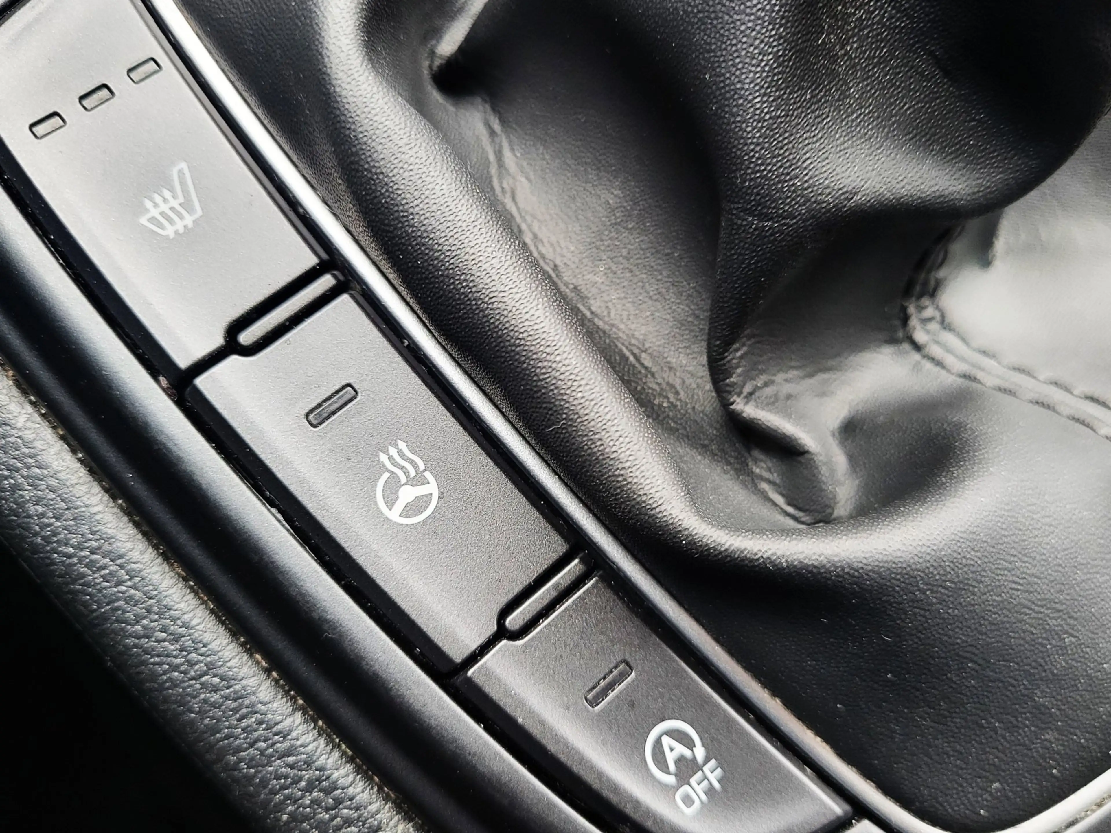 Hyundai KONA 1.0 T-GDI Comfort Smart / Carplay & Android / Stoe — photo 19