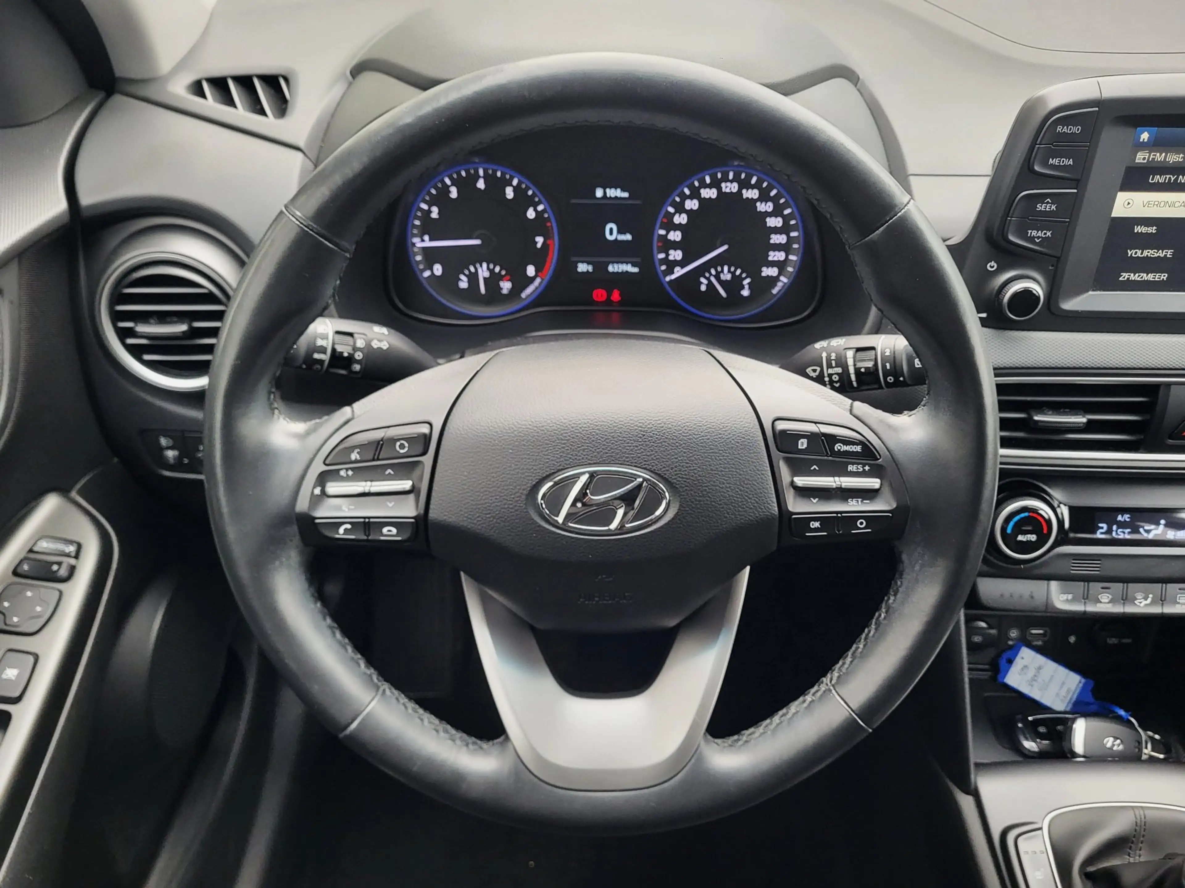 Hyundai KONA 1.0 T-GDI Comfort Smart / Carplay & Android / Stoe — photo 11