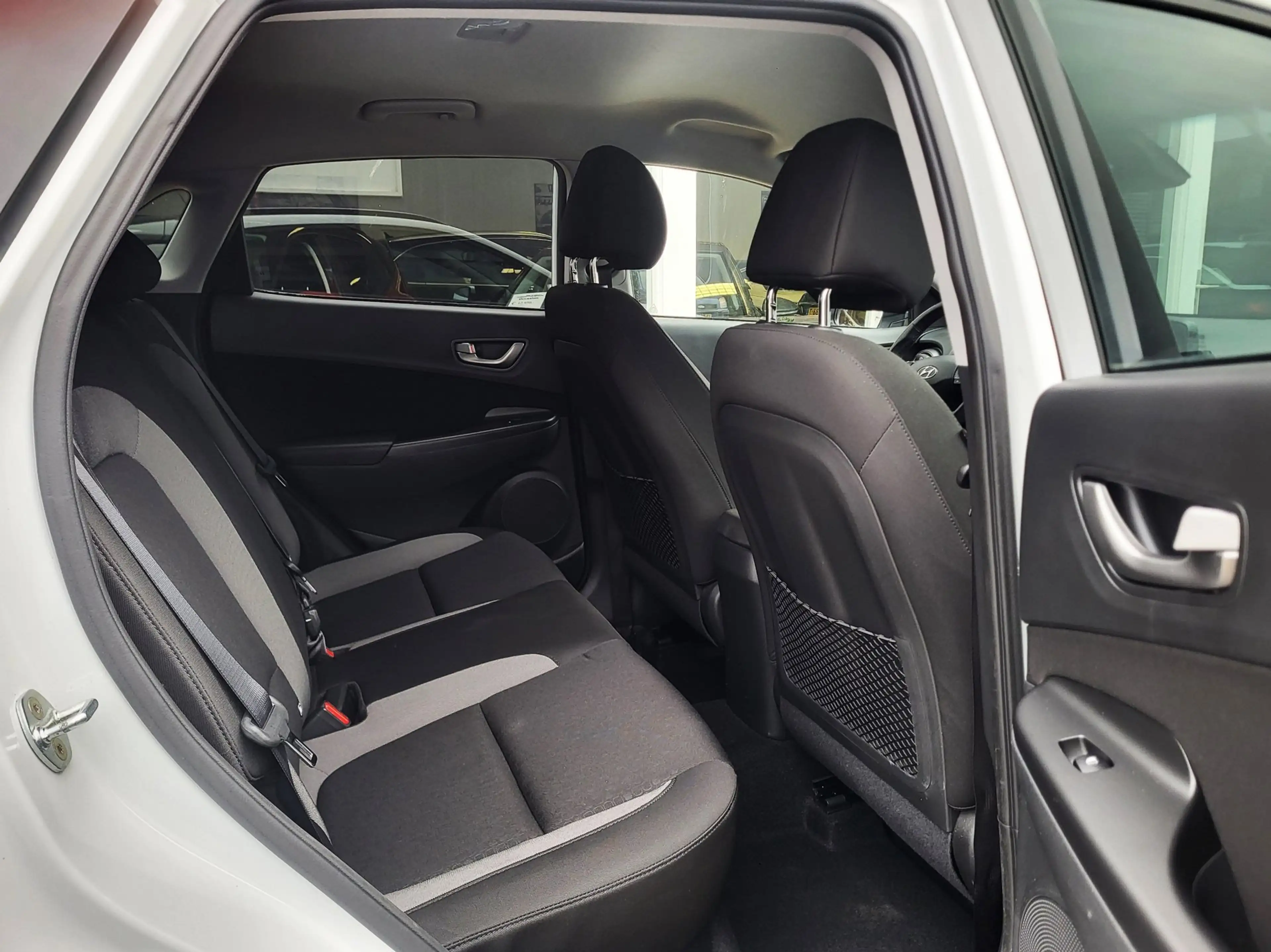 Hyundai KONA 1.0 T-GDI Comfort Smart / Carplay & Android / Stoe — photo 27