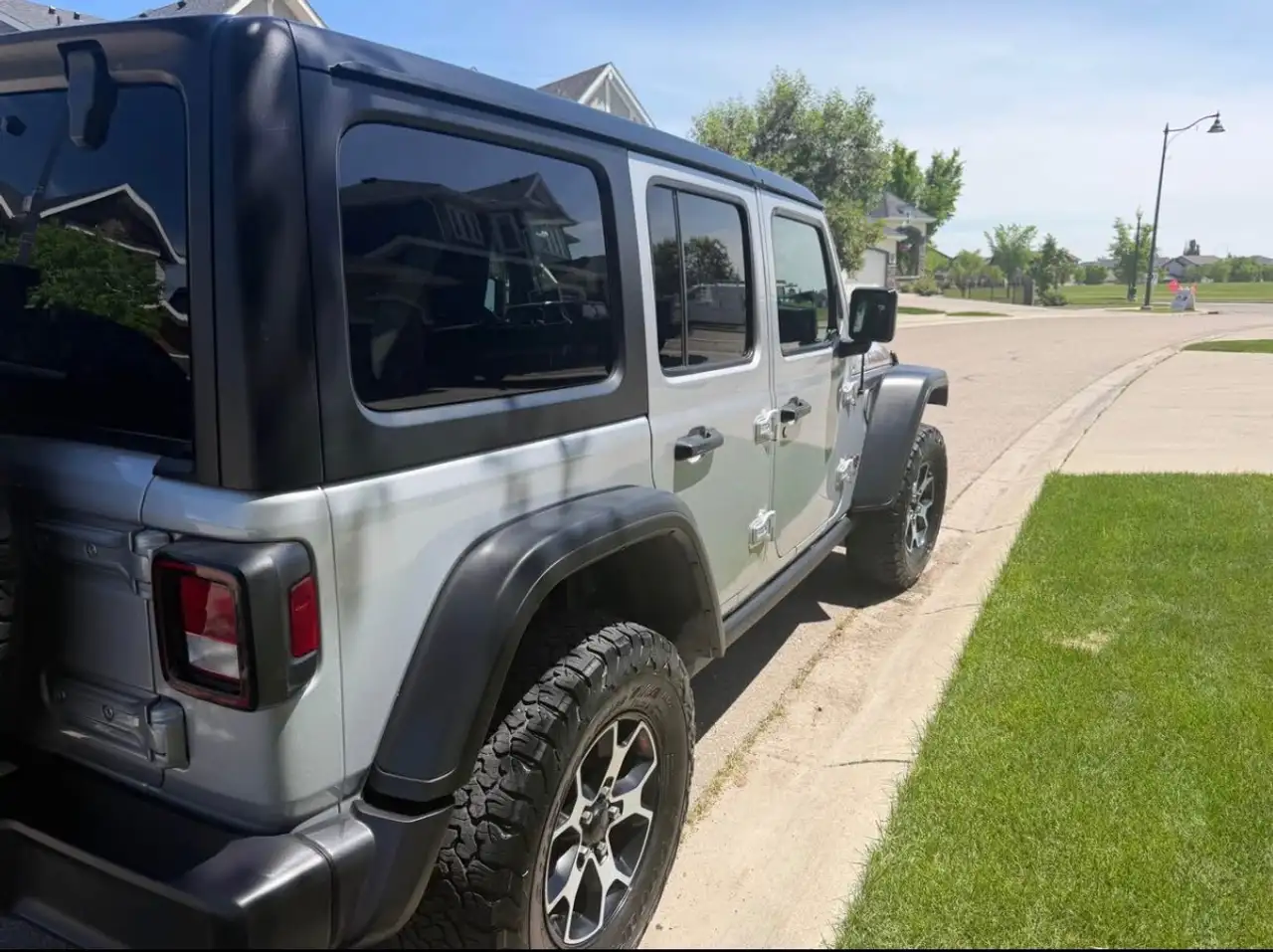 Jeep Wrangler снимка Jeep Wrangler