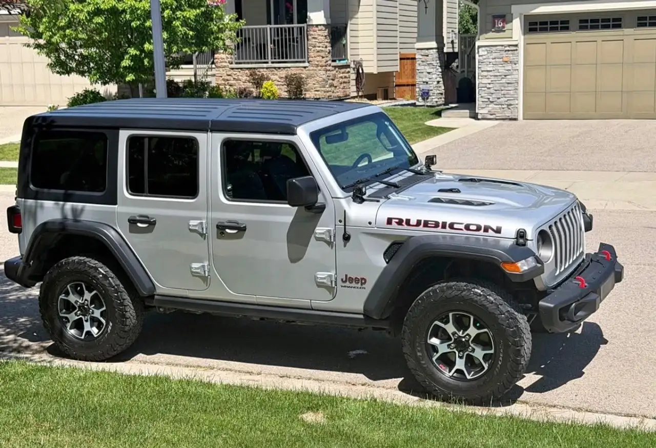 Jeep Wrangler снимка Jeep Wrangler