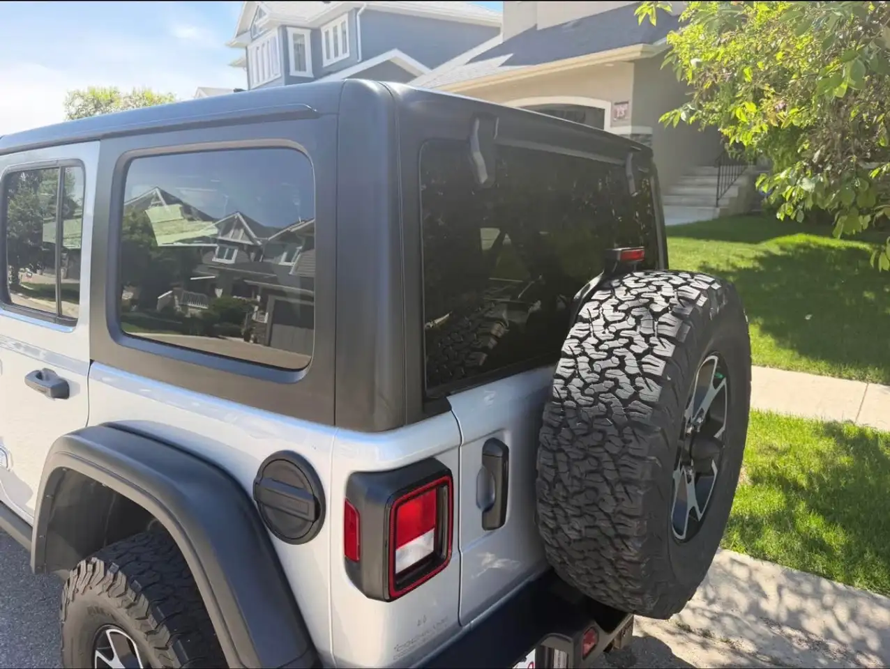 Jeep Wrangler снимка Jeep Wrangler