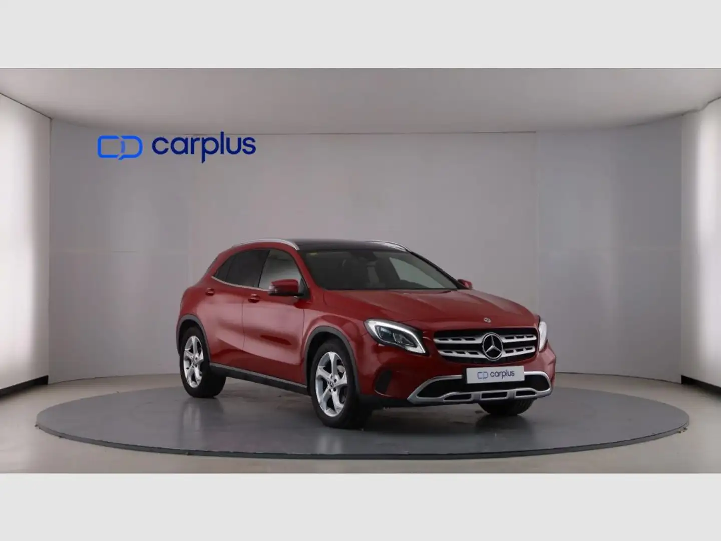 Mercedes-Benz GLA 180 Червоний - 2