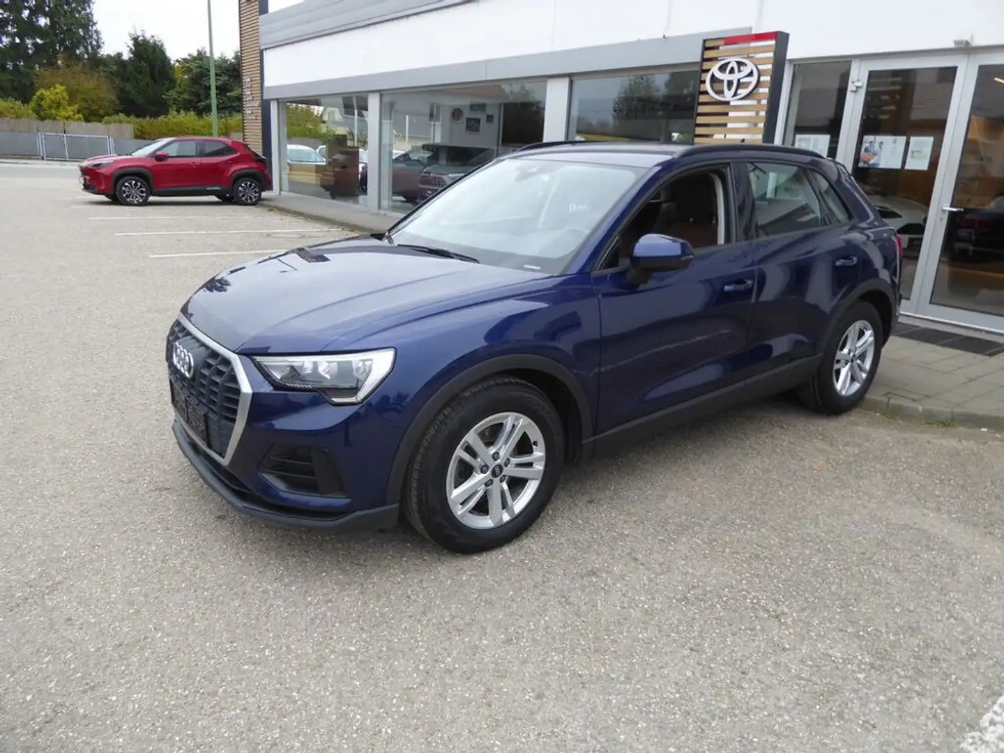 Audi Q3 35 TDI S-tronic *LED*VIRTUAL*LEDER* Blau - 2