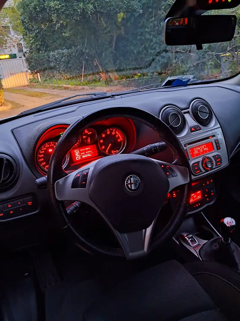 Alfa Romeo MiTo 1.4 TB Distinctive 120cv Benzina/GPL Alb - 2