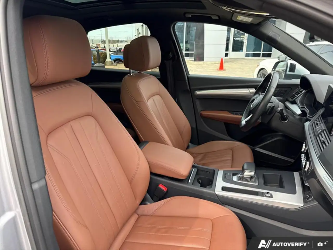 Audi Q5 снимка Audi Q5
