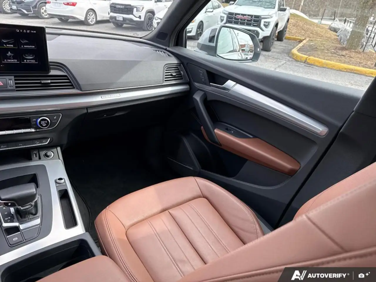 Audi Q5 снимка Audi Q5