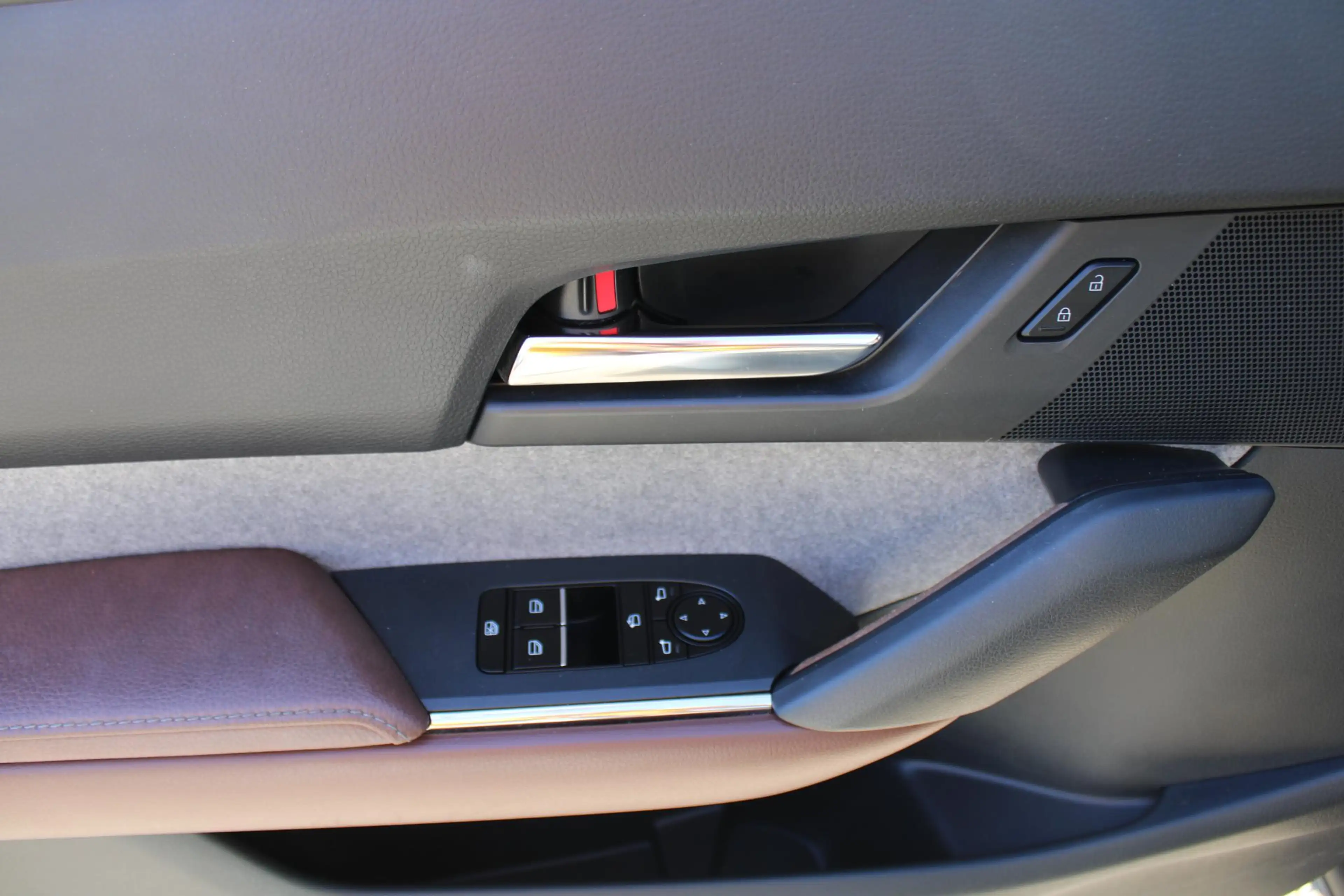 Mazda MX-30 e-SkyActiv EV 145 Advantage 36 kWh , Automaat, Cam — photo 13
