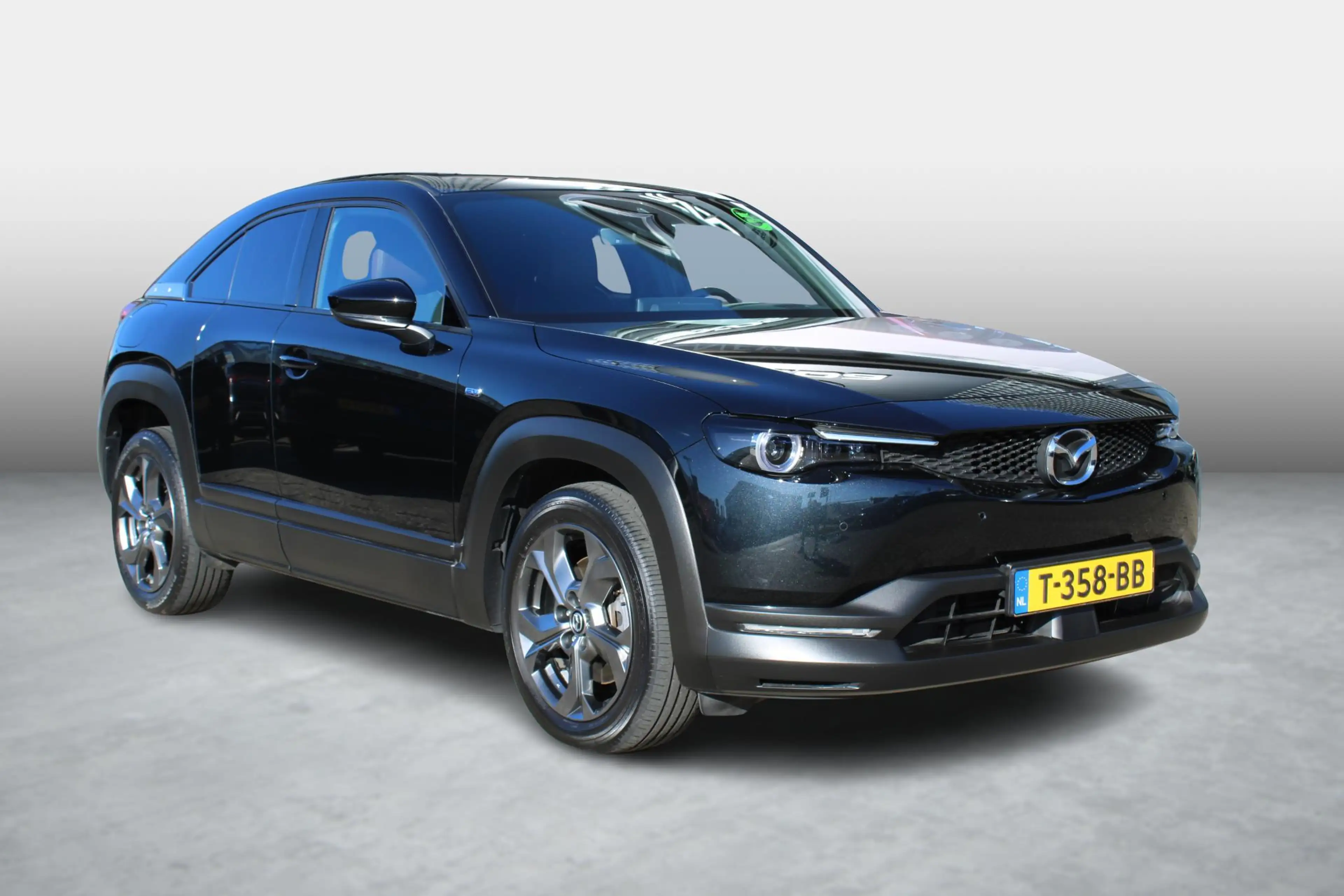 Mazda MX-30 e-SkyActiv EV 145 Advantage 36 kWh , Automaat, Cam — photo 3
