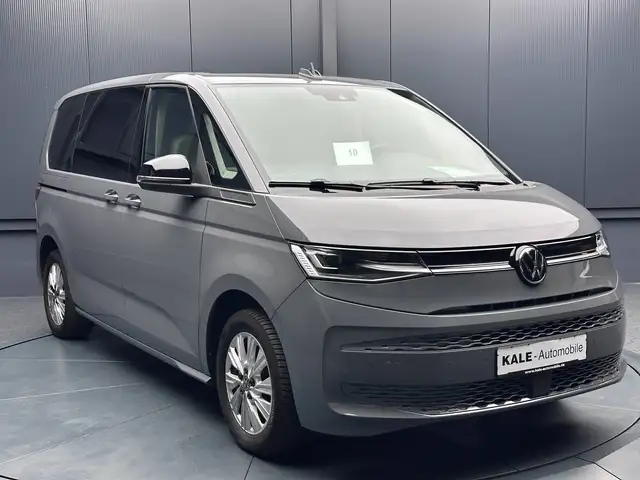 Volkswagen Multivan view 6