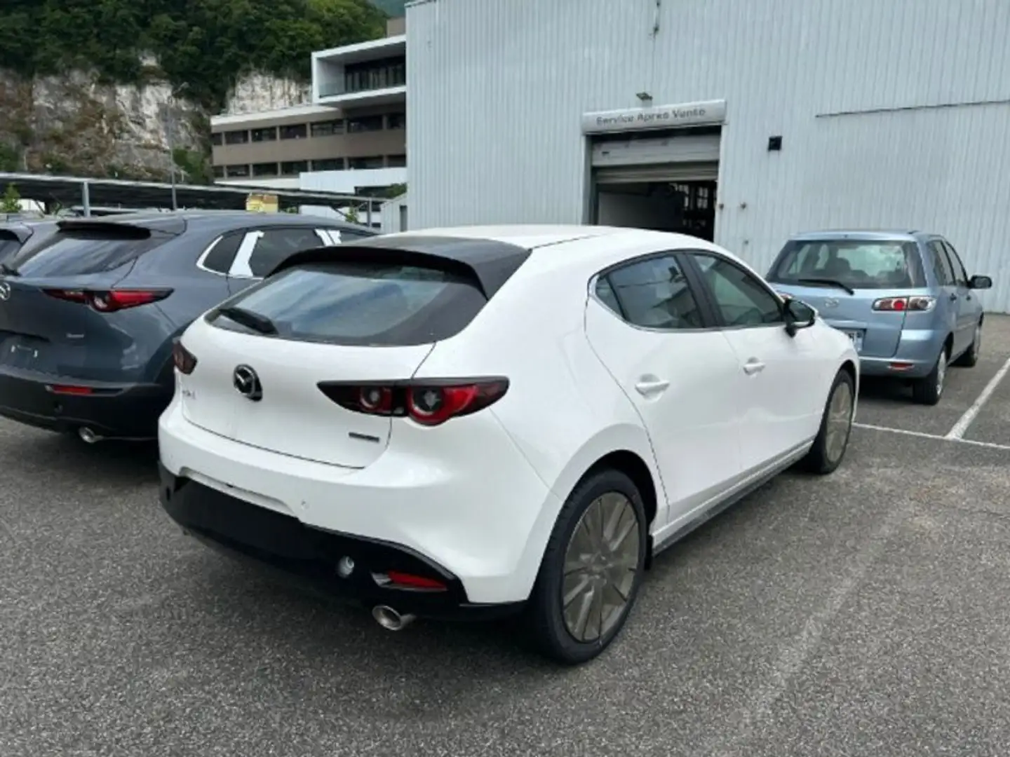 Mazda 3 Mazda3 5 PORTES 2025 2.0L e-SKYACTIV-X M Hybrid 18 Blanc - 2