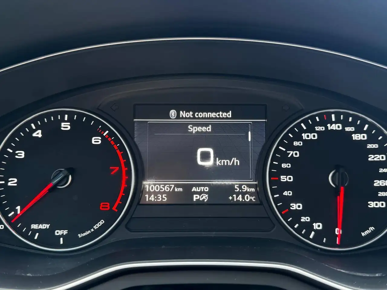 Audi A4 снимка Audi A4