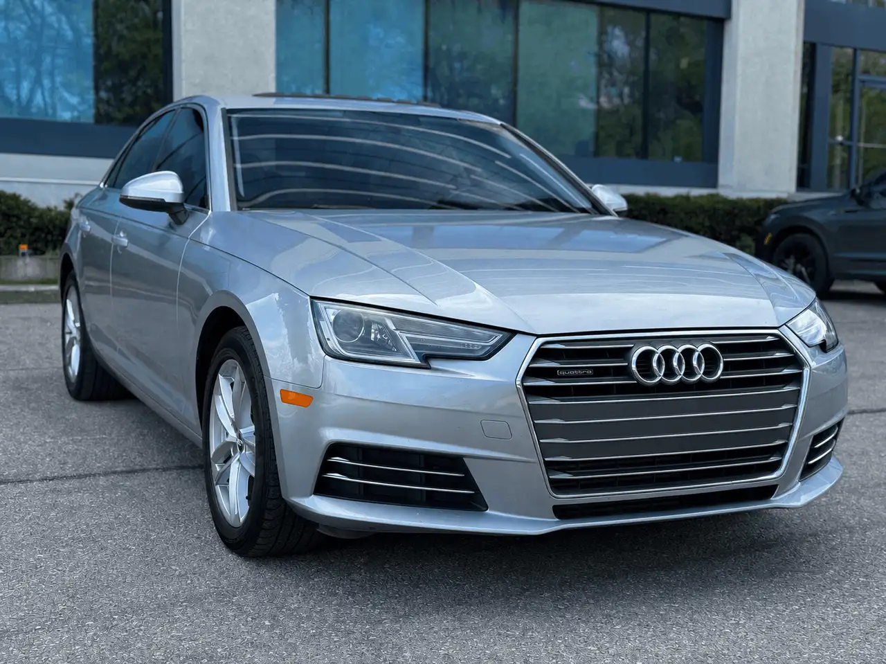 Audi A4 снимка Audi A4