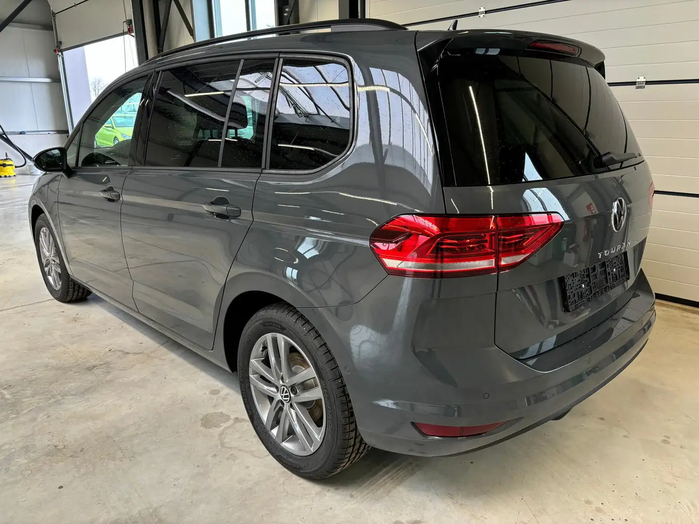 Volkswagen Touran Comfortline 1.5 TSI 150 PS DSG/AUTOMATIK, Klima... - 1