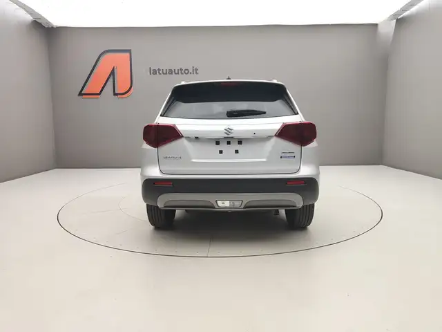 Suzuki Vitara view 6